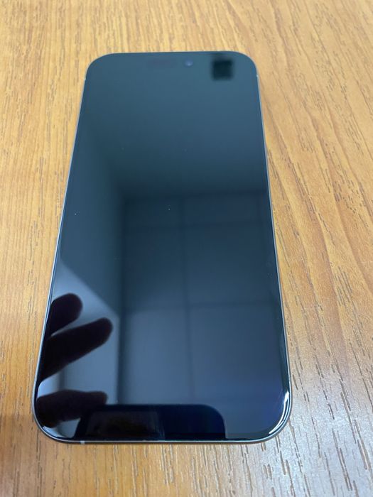 Iphone 15 pro 512 батарея 88%