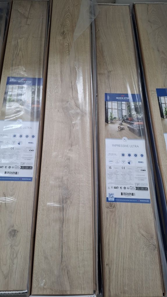 40m2 Panele podłogowe wodoodporne Quick-Step IMU1847 12mm laminowane