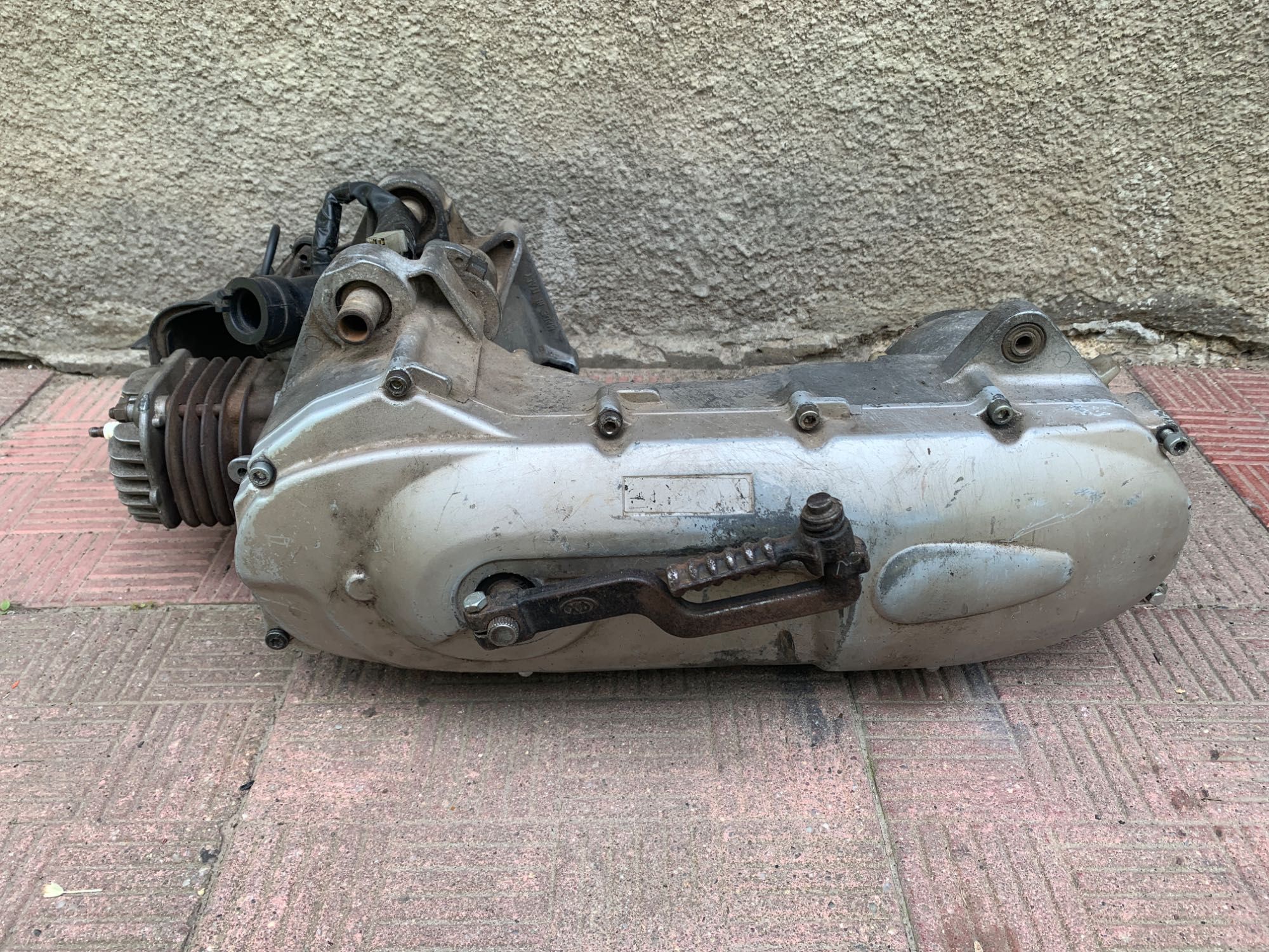 Silnik minarelli horizontal Yamaha neos malaguti
