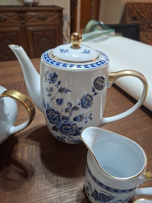 Conjunto de chá e de café completo