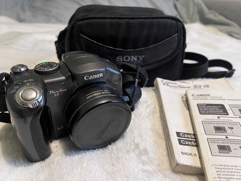 Aparat Canon PowerShot S3 IS