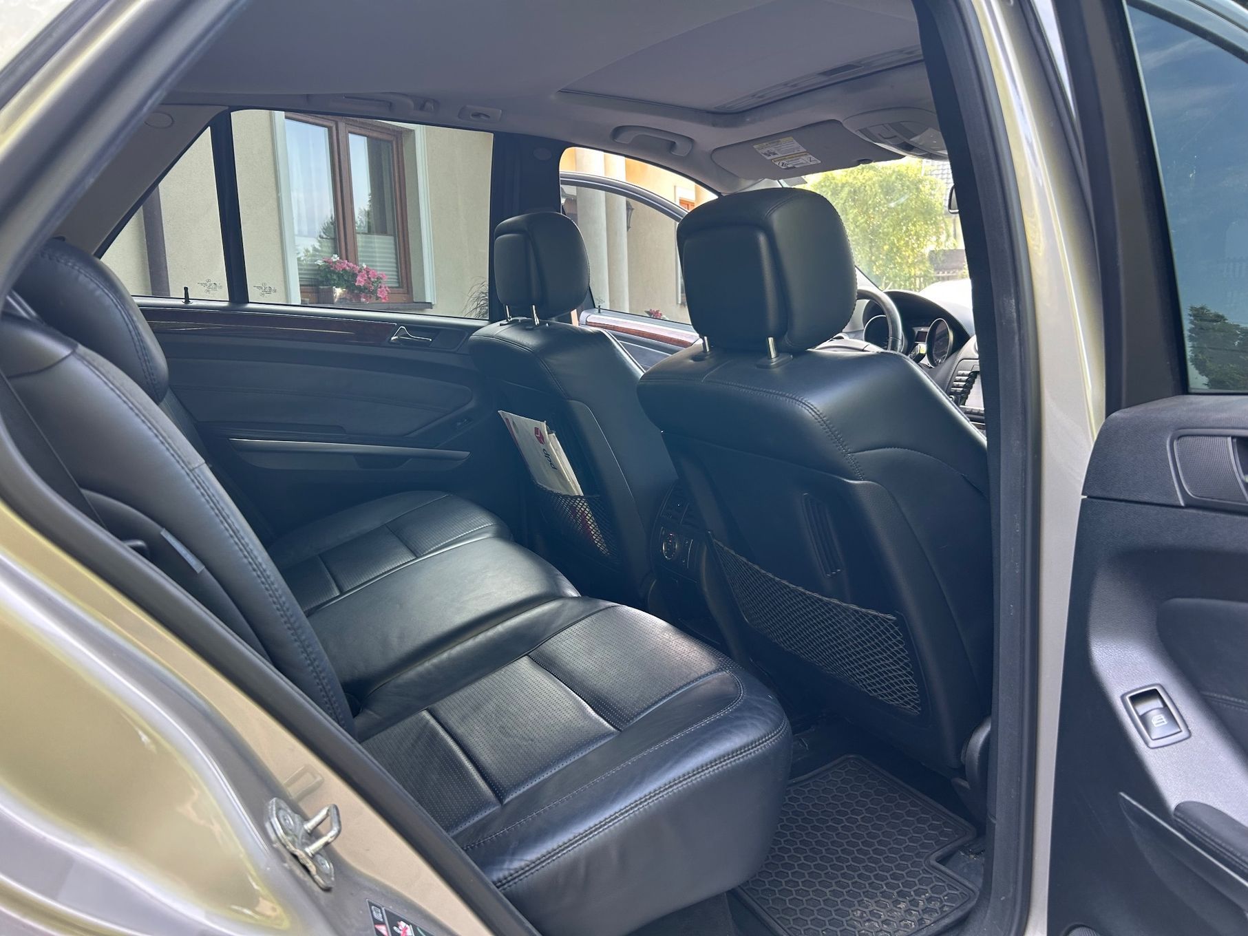 Mercedes-Benz ML Mercedes ML63 AMG