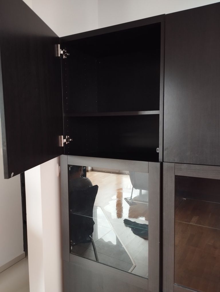 Witryna Ikea BESTÅ