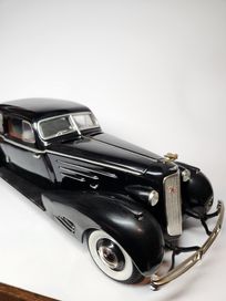 1936 CADILLAC V16 aerodynamic coupe Ricko skala 1:18 model kolekcjoner