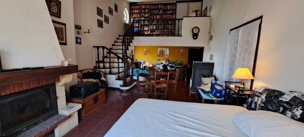 Quarto Albufeira/ Guia perto do shopping