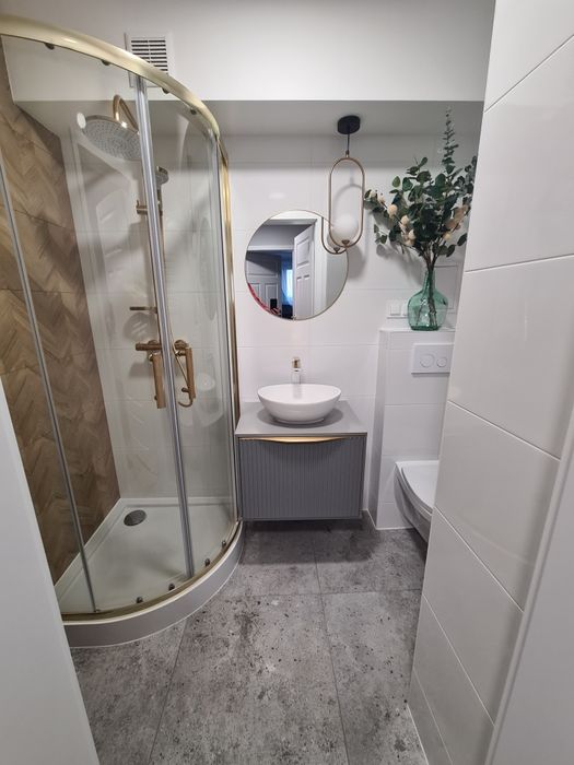 Szpachlowanie oraz prace wykończeniowe