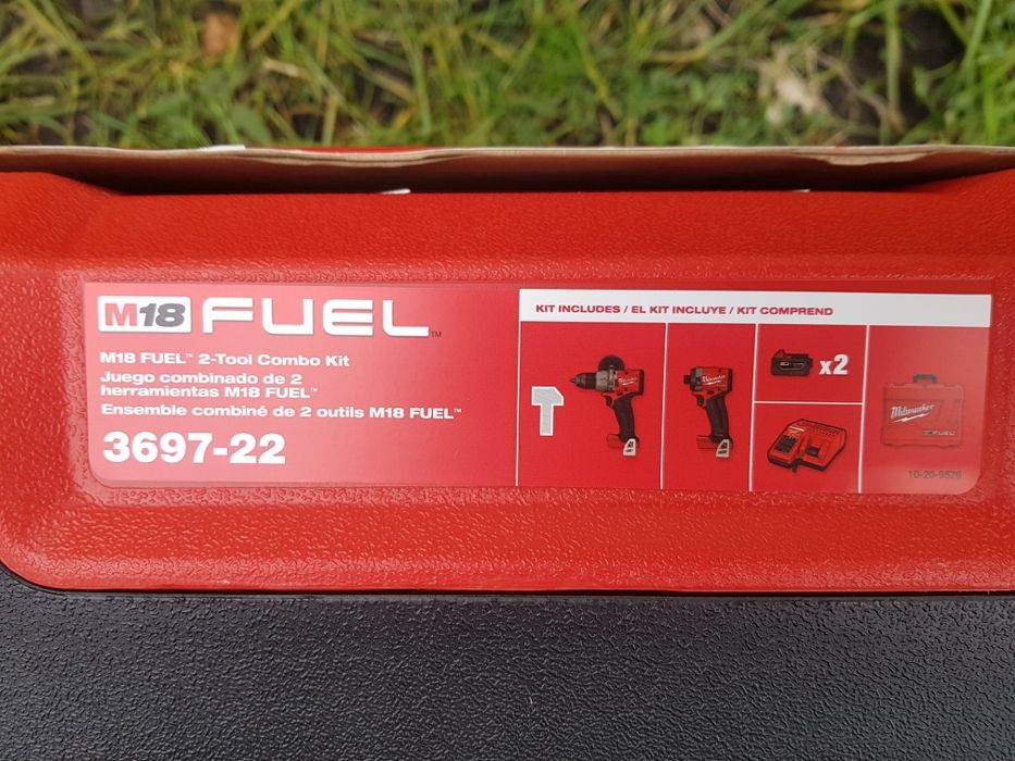 Набор бесщеточных шуруповертов Milwaukee 3697-22 M18 FUEL