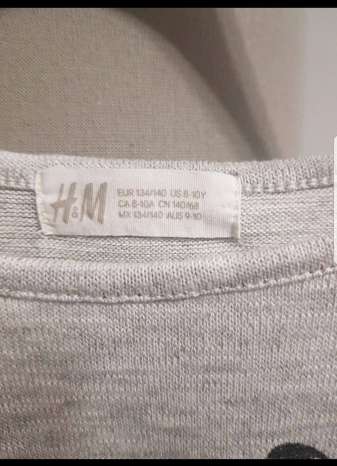 Sweterek z motylami H&M rozmiar 134/140