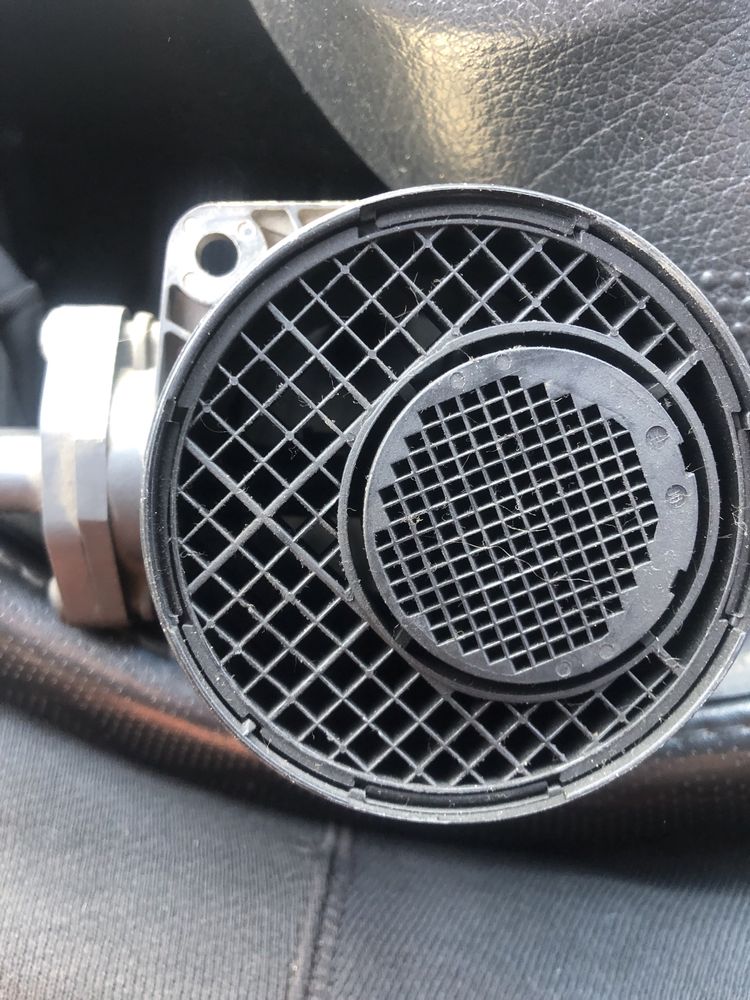 Расходомер воздуха  VW,Audi,Skoda
