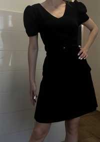 Жіноче чорне плаття