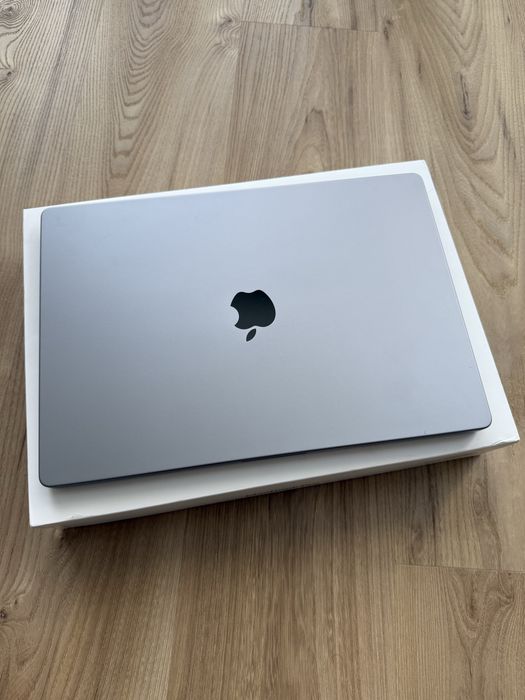 Macbook Pro 16 M1Pro 16/512GB