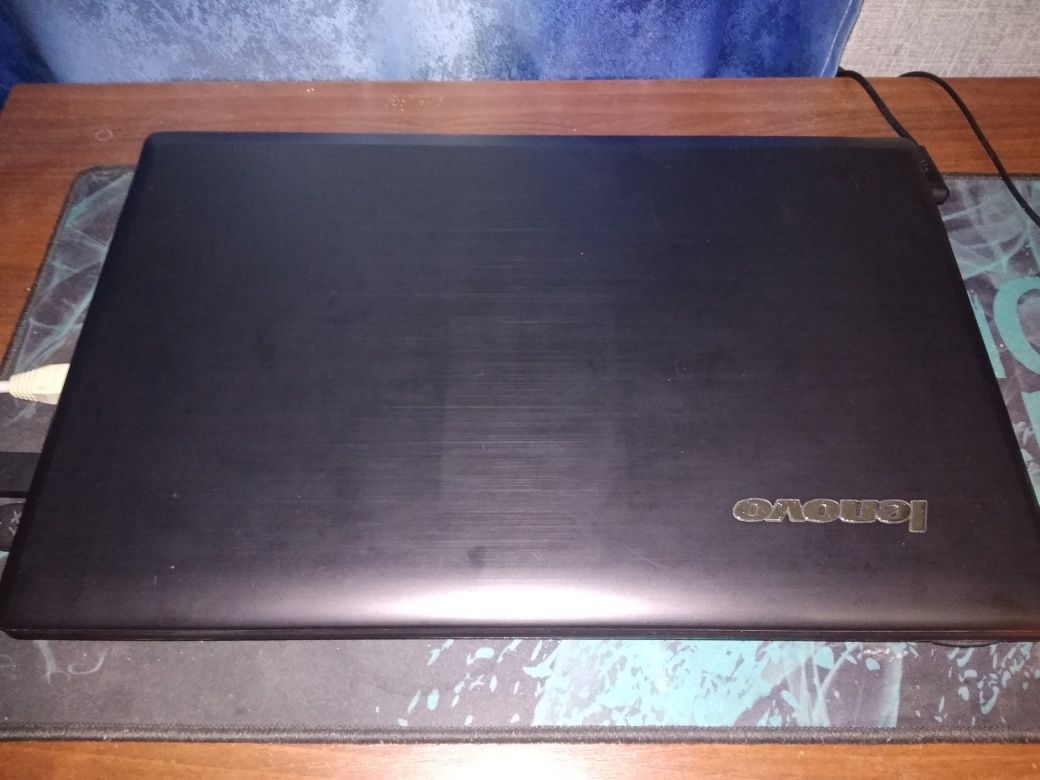 Lenovo g580, i3 2328m gt635m 2gb, 4гб Озу