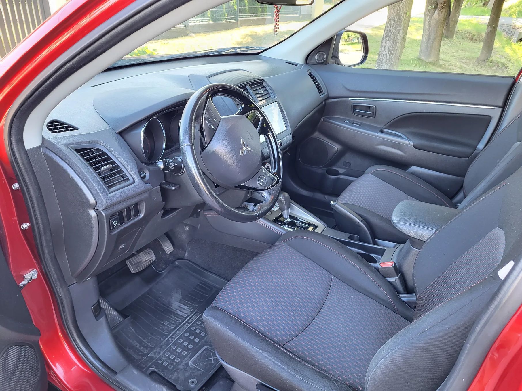 Mitsubishi ASX 2.0 automat +LPG