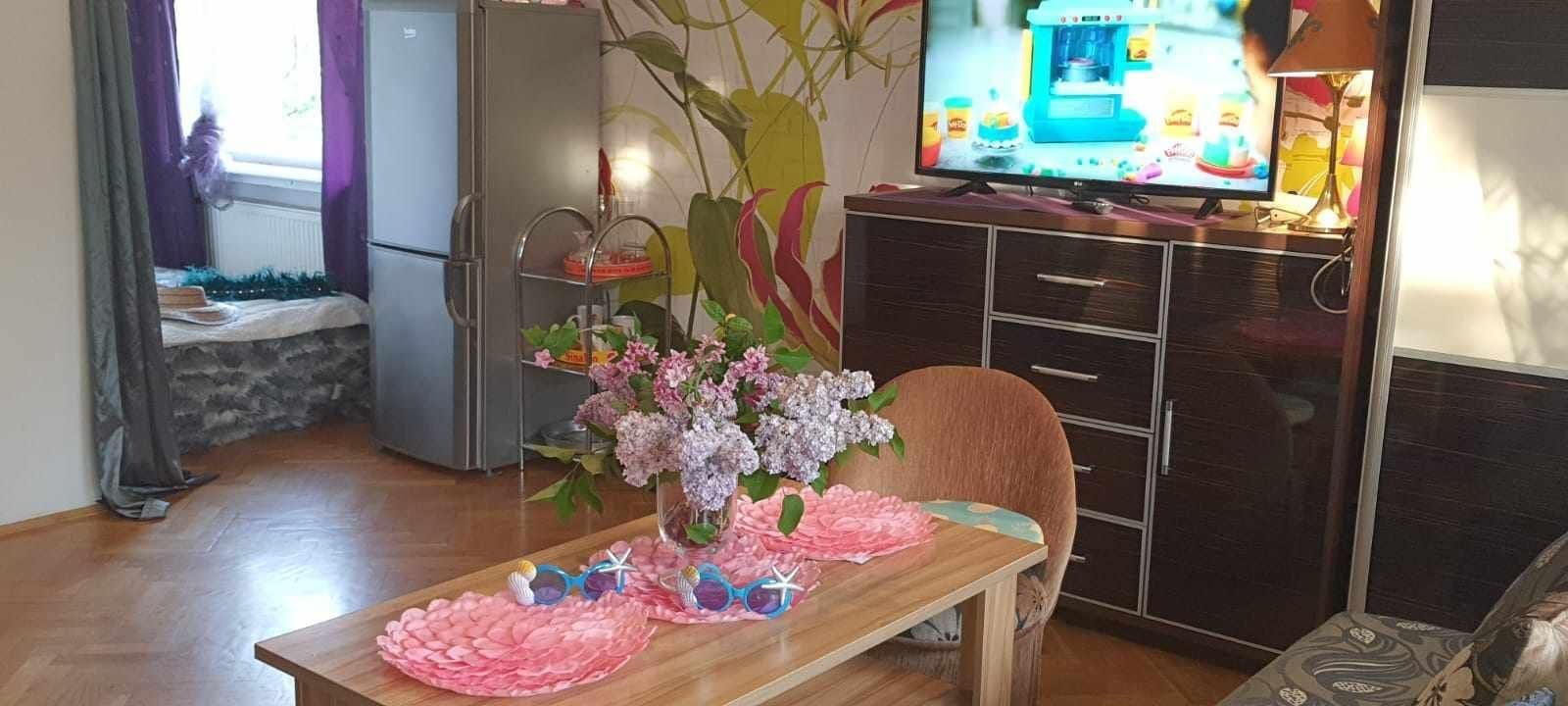 Ustronie Morskie morze wczasy wakacje weekendy wolny pokoj 12km Kołobr