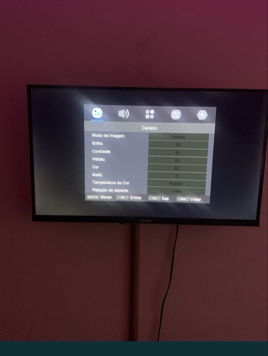 TV Silver 32 Como Nova Comando Incluído