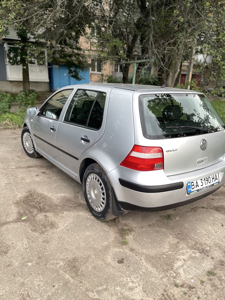 Продам Golf4 1.4 2003рік