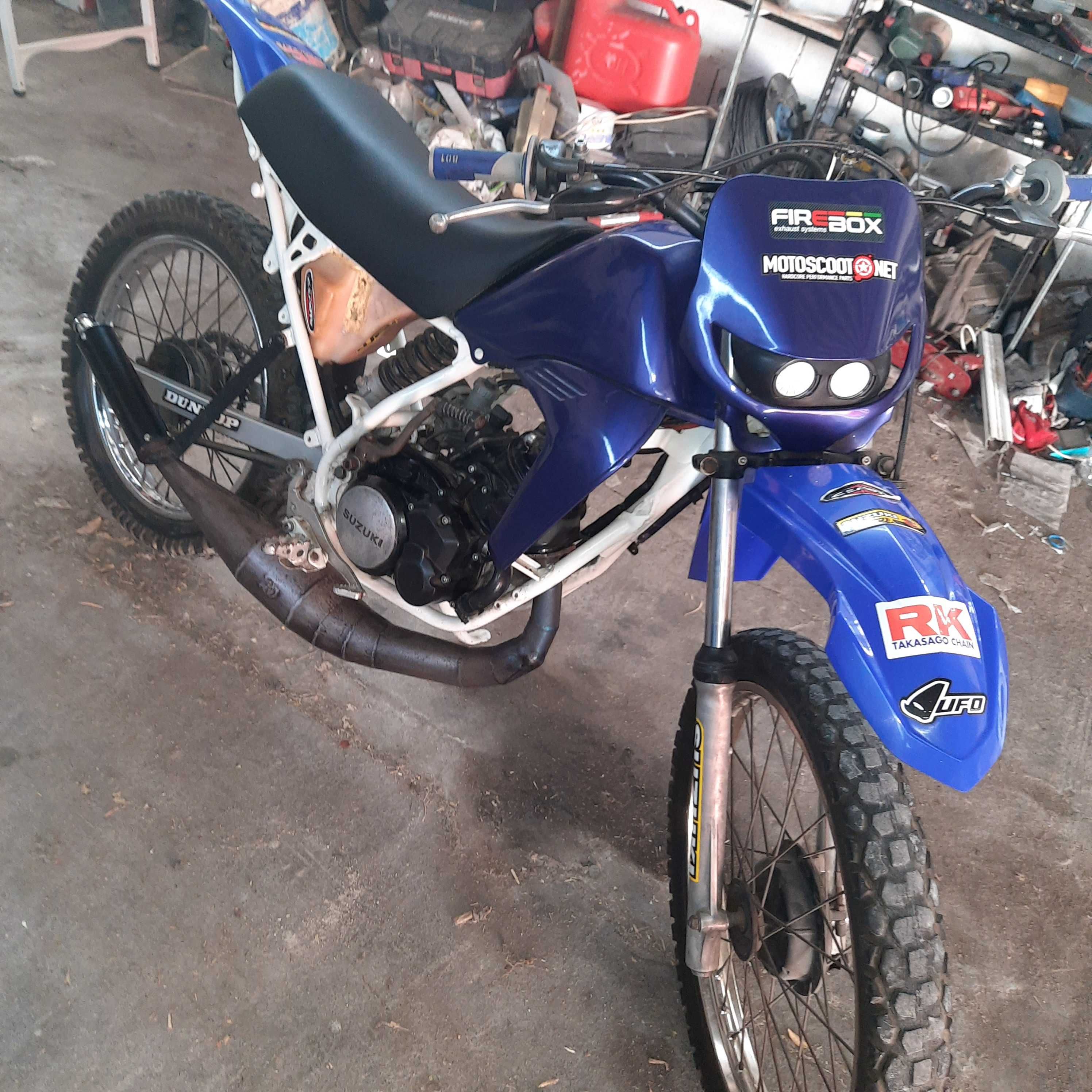 Suzuky TS motor 125