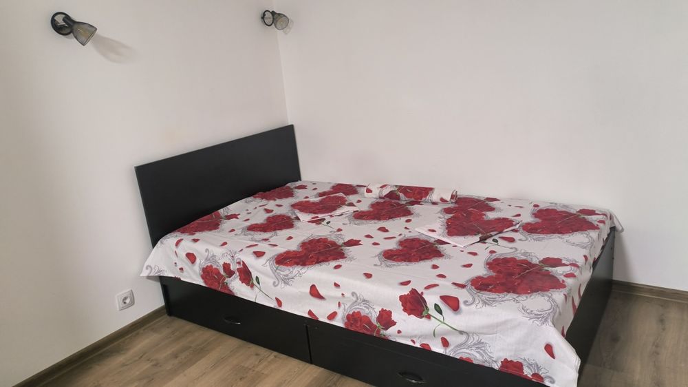 Подобово  Погодинно квартира у центрі Львова,жд вокзал