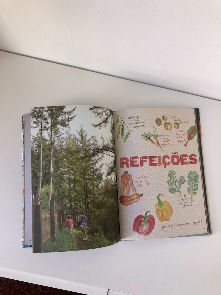 Livro de receitas A Natureza à Mesa para Crianças, novo