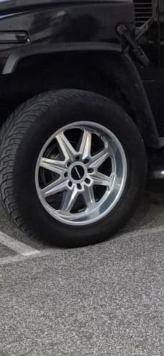 Jantes e pneus hummer h2