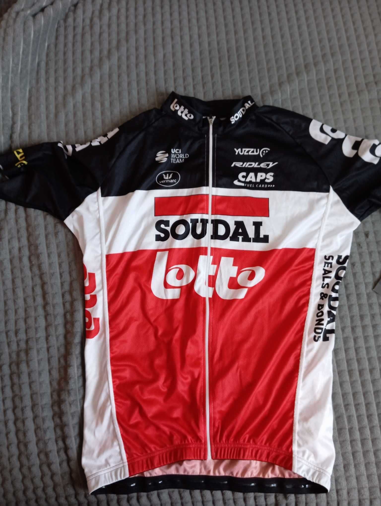Nowa koszulkę kolarska Lotto Soudal prosto z Belgii