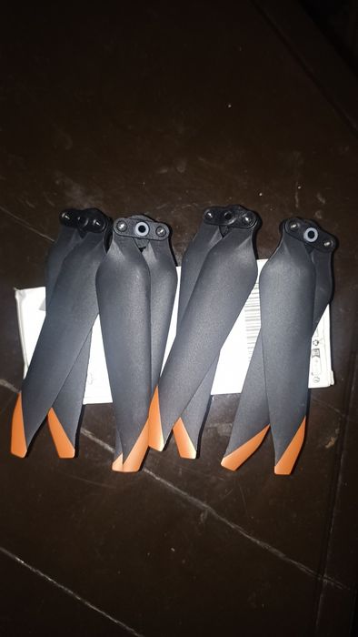 Продам  лопості на мавік