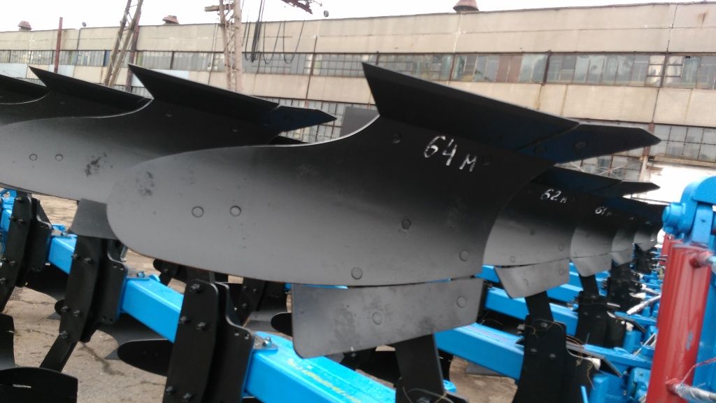 Запасні частини до ПОН-3 .Продам долота, леміші, польові дошки, відвал