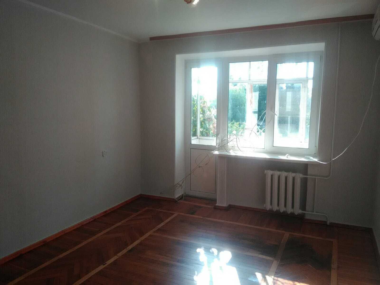 ЦЕНТР !   2 ком Чешка,    52 м2 ,  2/5к , Хозяин