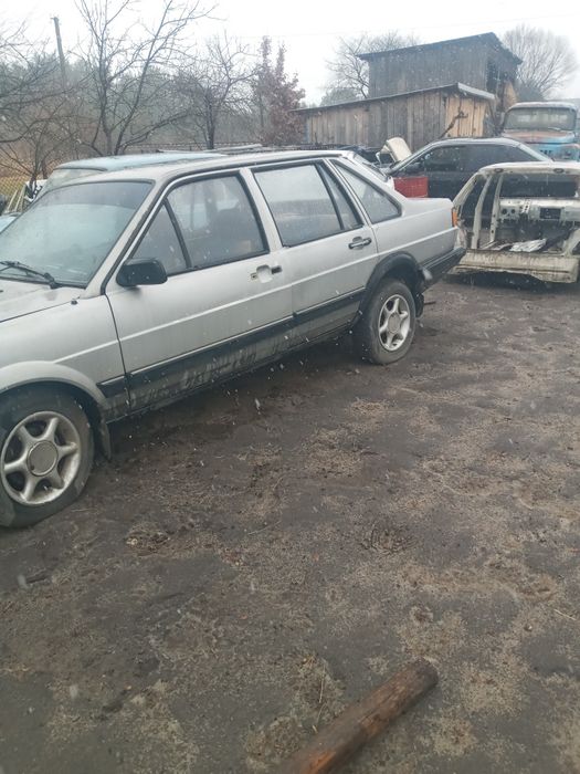 Продам мотор 1.8 бензин підходить на гольф2 пасат 2 пасат 3 авуді80
