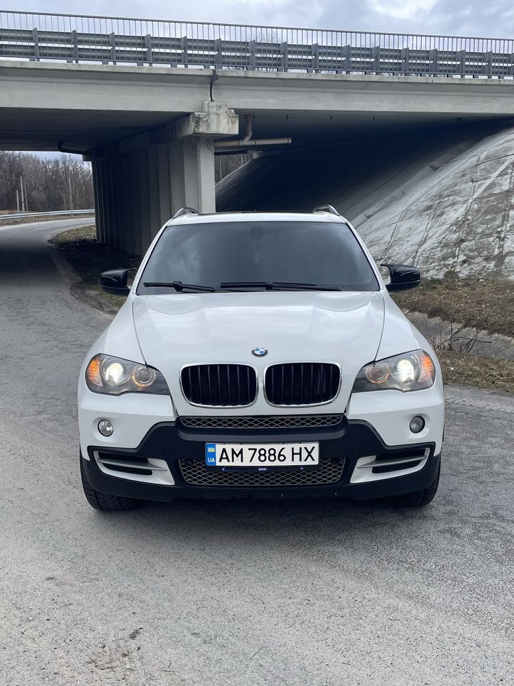 Продам BMW X5 3.0 газ/бензин