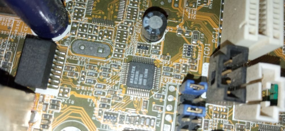 Продам плату мать a7n8x-x