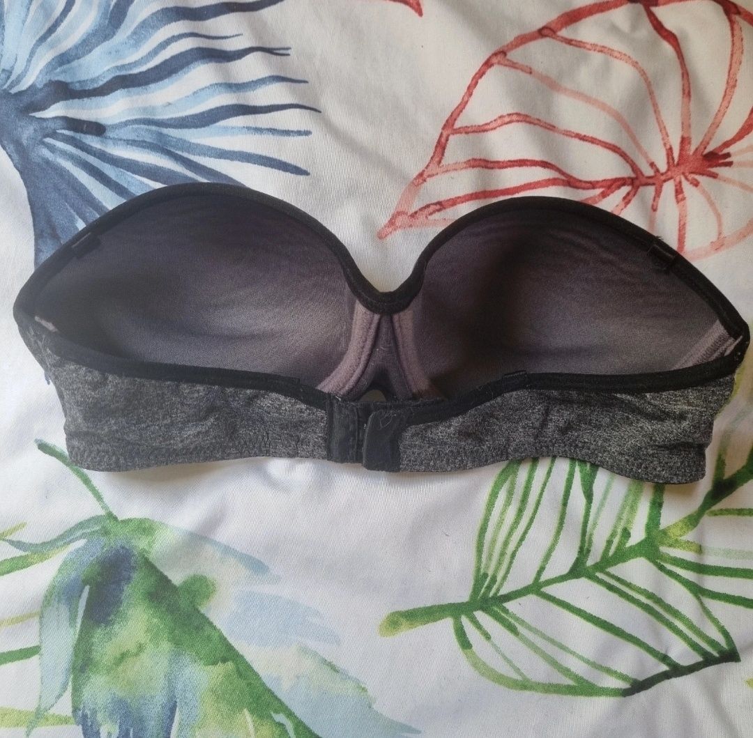 Biustonosz undiz Batman 75B