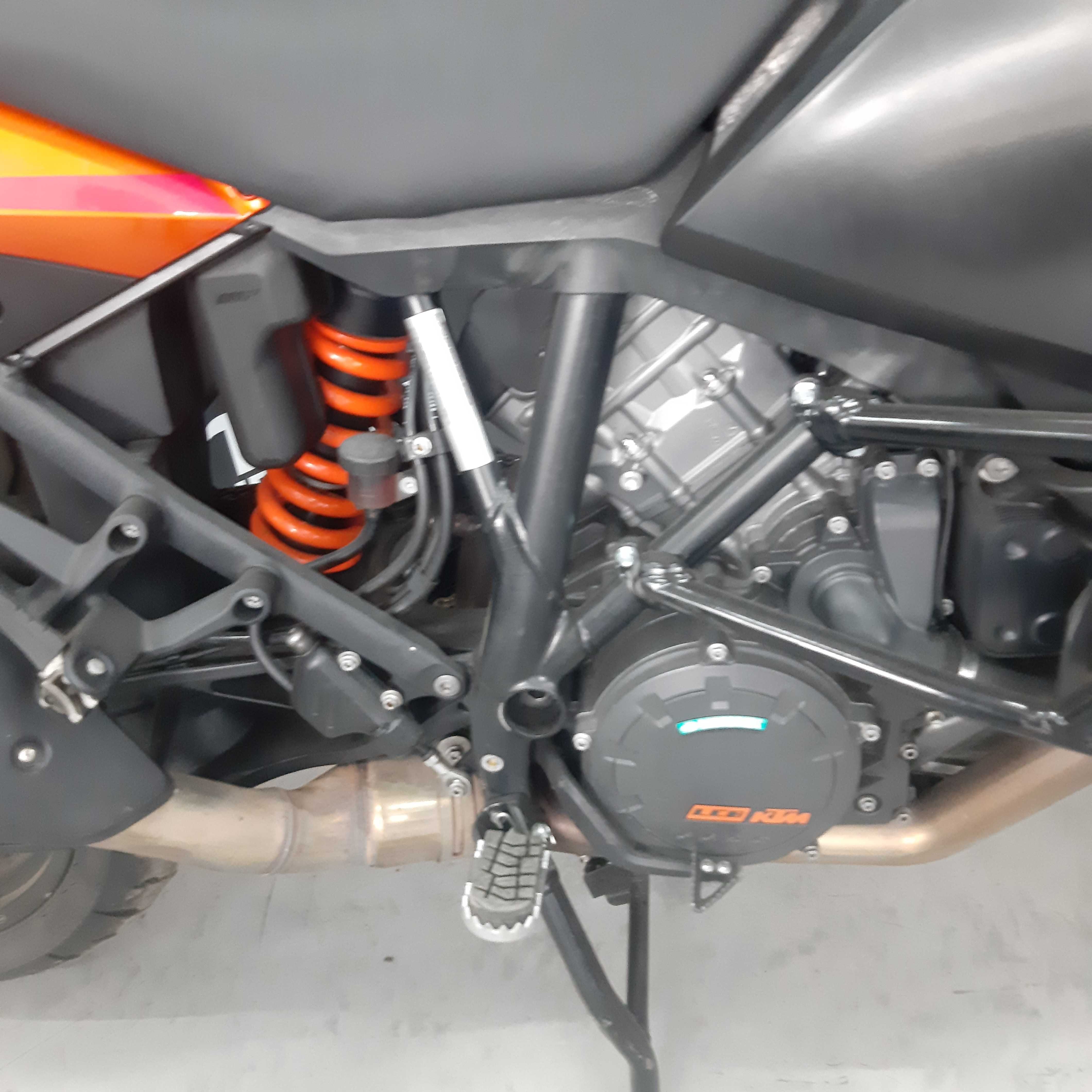 KTM 1190 adventure