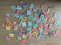 Magnesy cyferki 90szt