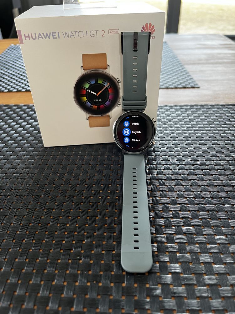 Smartwatch Huawei GT 2 42 mm + akcesoria