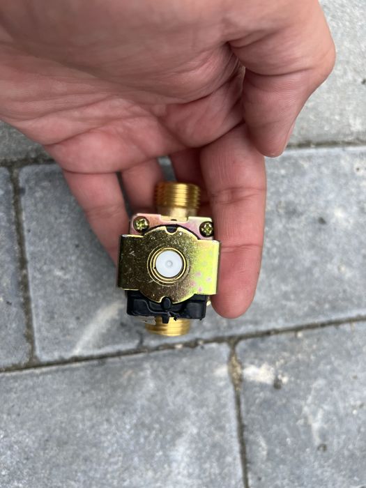 Латунний електромагнітний клапан, 3/4", 12В