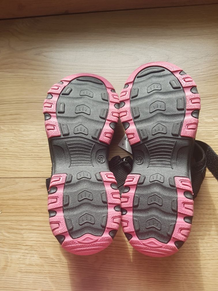 Nowe sandaly trekkingowe damskie marki Oyanda rozmiar 37