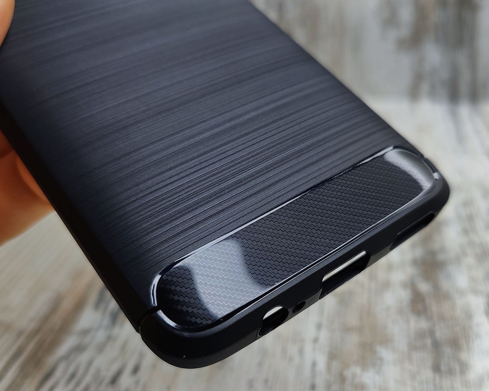 Чехол Carbon TPU на OnePlus 6T/ 9 Pro/ 11. Плотный. Ударопрочный чохол