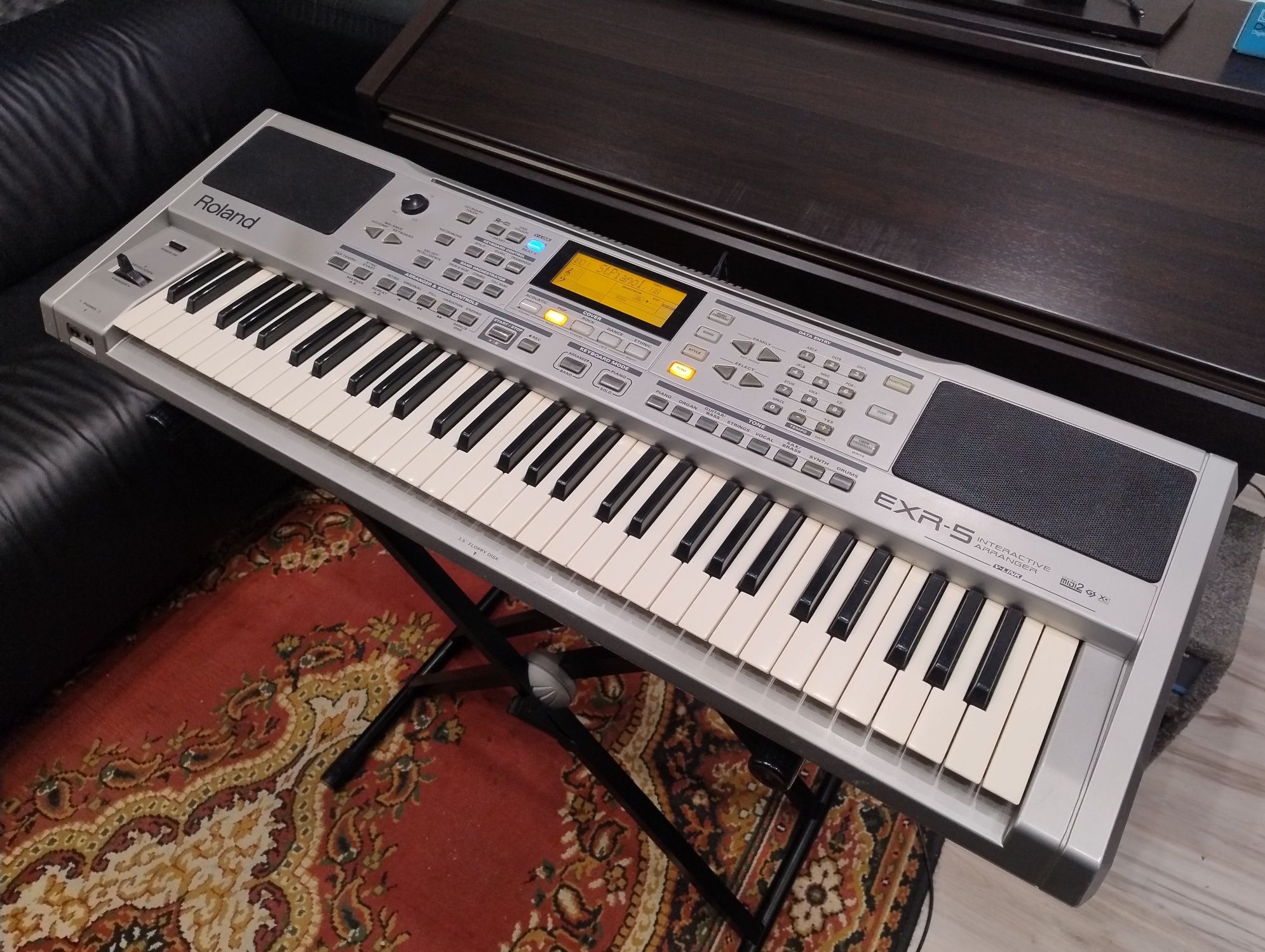 Keyboard / interaktywny aranżer Roland EXR5