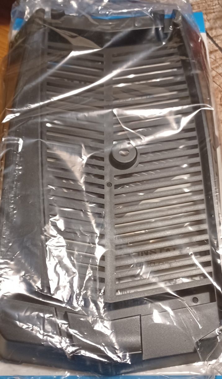 Podstawka pod P5 UHD.