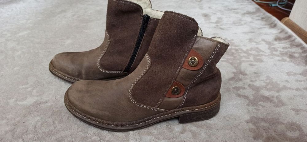 Зимові черевики Rieker, 42 розмір