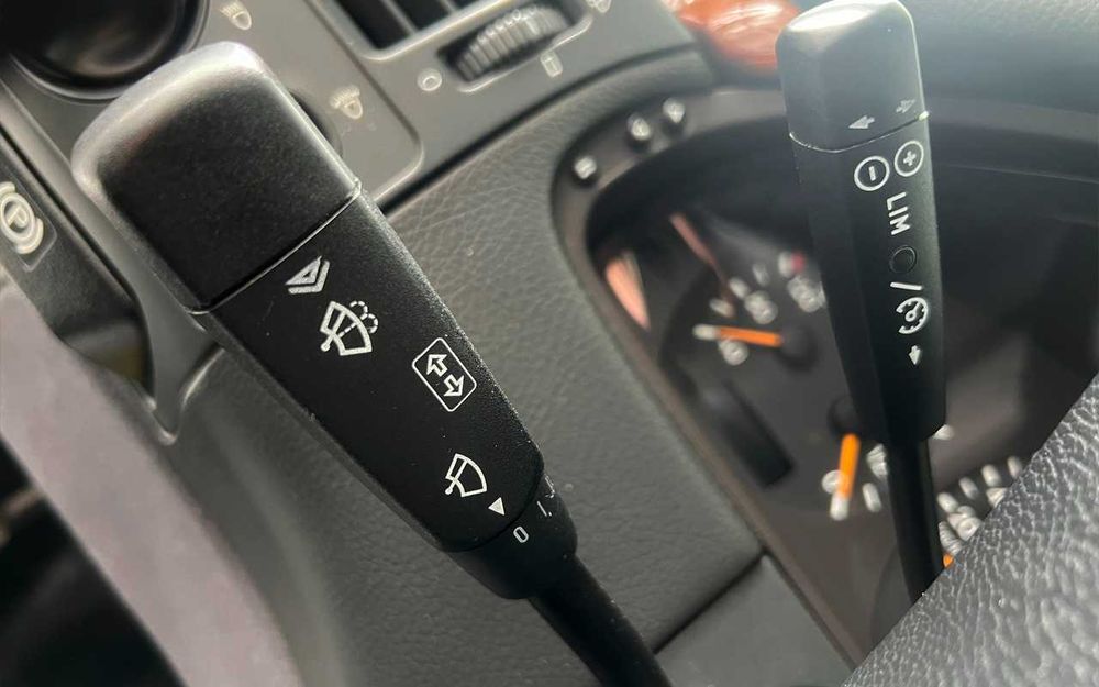 Mercedes-Benz E 270 2001