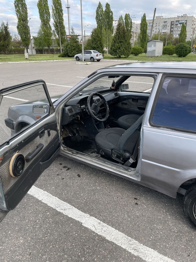 Toyota starlet 1.0