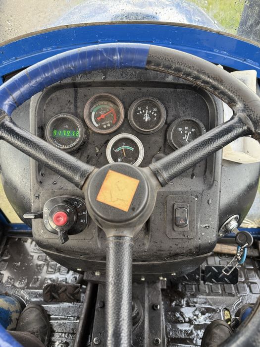 Трактор Донгфенг 404