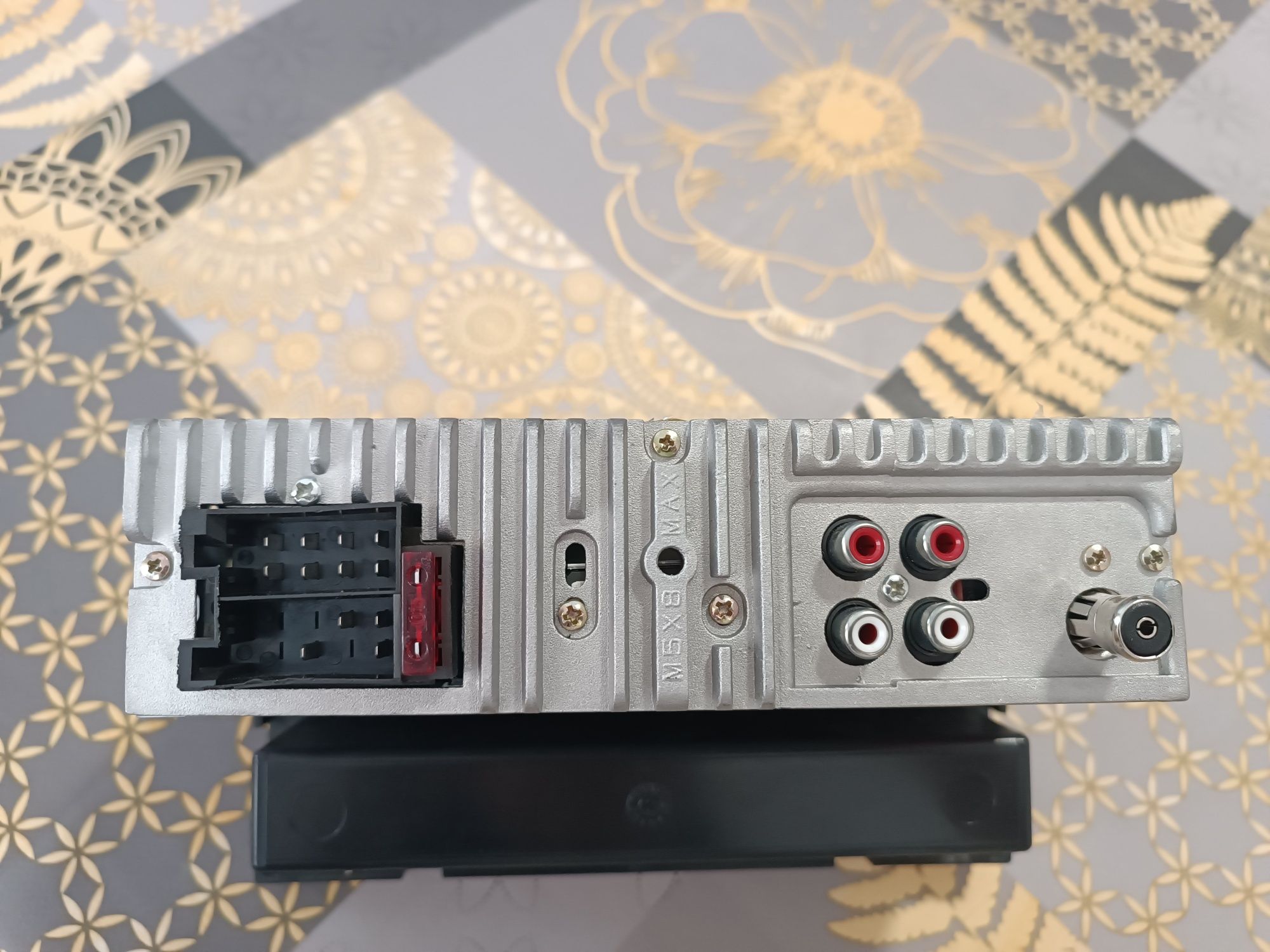 Rádio auto sicur
