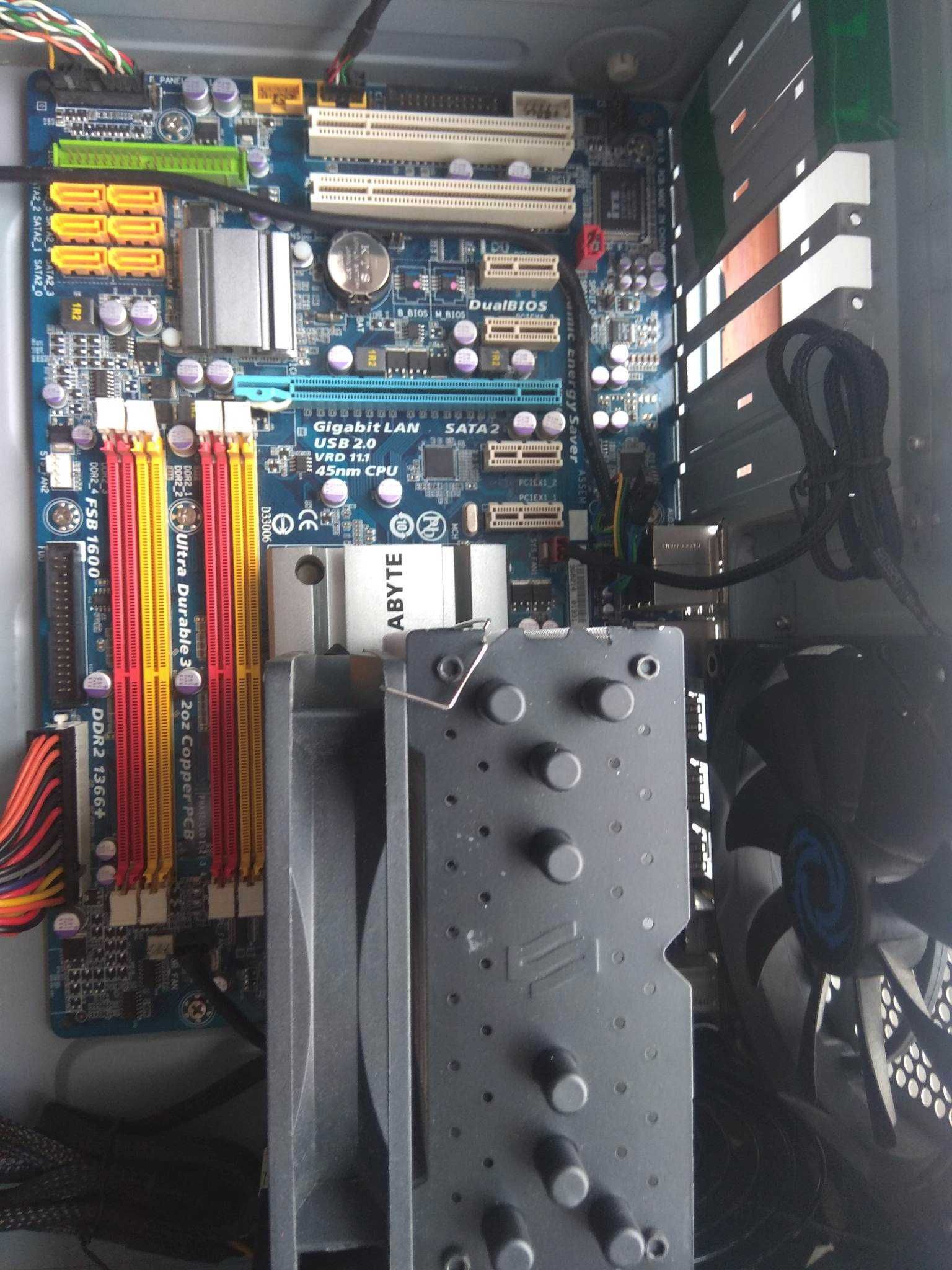 gigabyte ep45 ud3lr + procesor