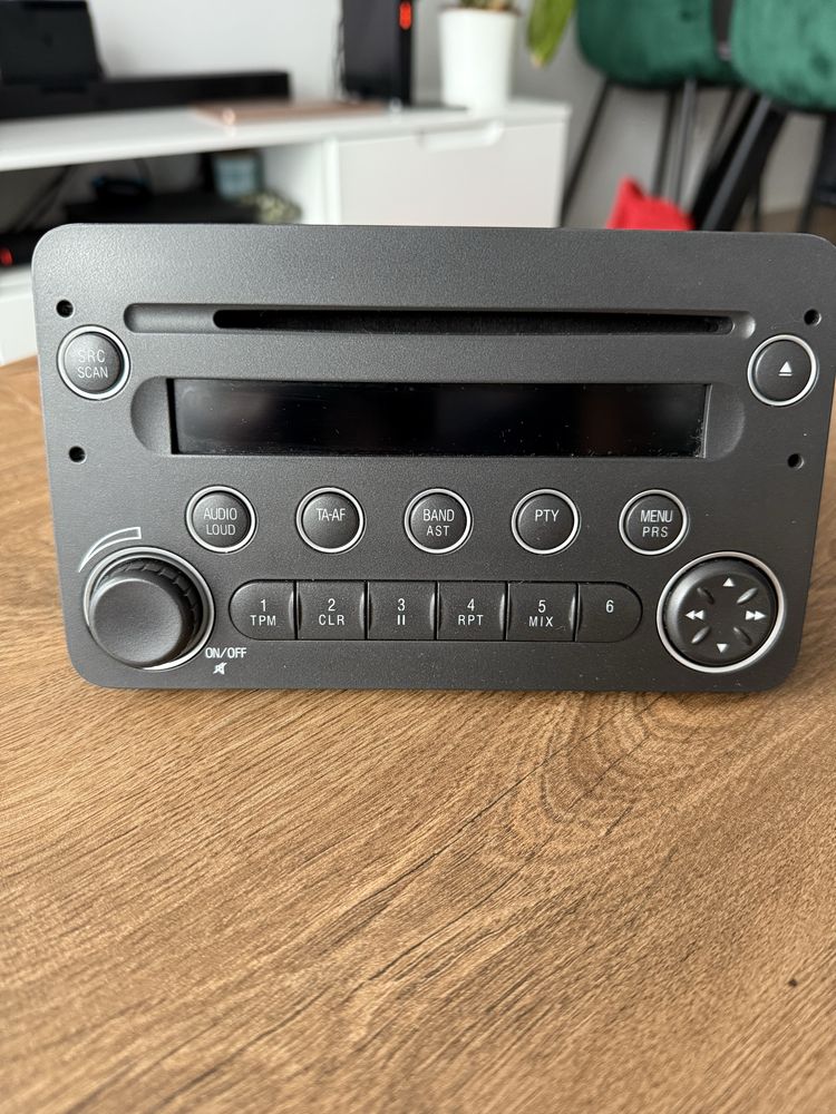 Radio cd fabryczne