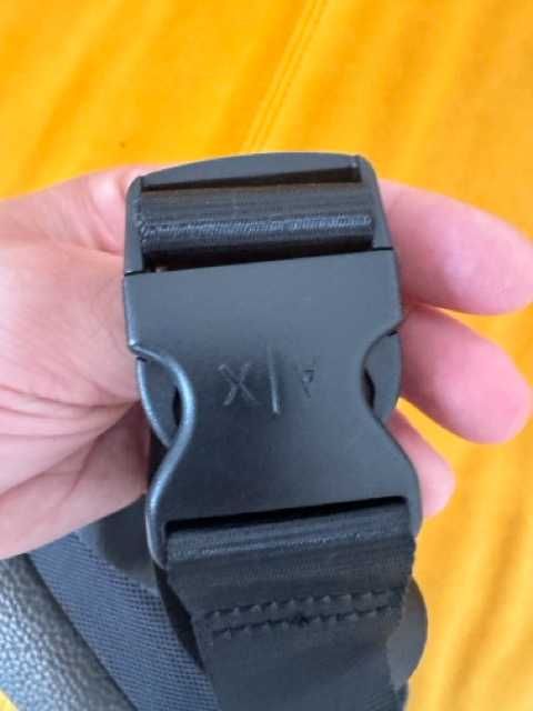 Сумка на пояс armani exchange