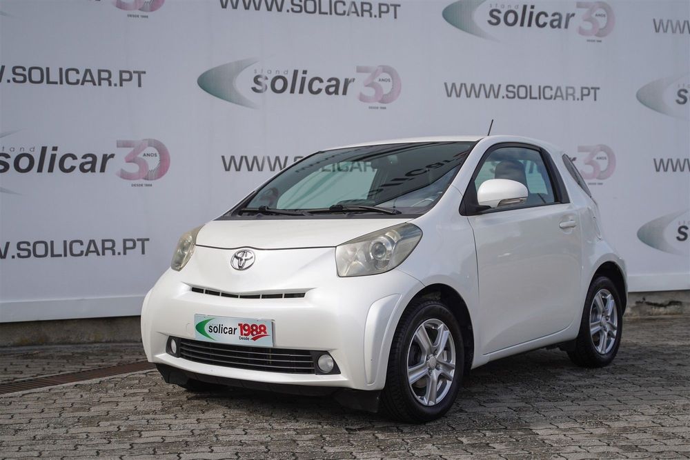 Toyota iQ 1.0 VVT-i Essential+AC