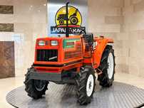 Hinomoto N239, wspomaganie, napęd 4x4, mini traktorek japoński, rewers